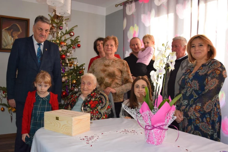 103. urodziny najstarszej mieszkanki gminy - zdjęcie 2