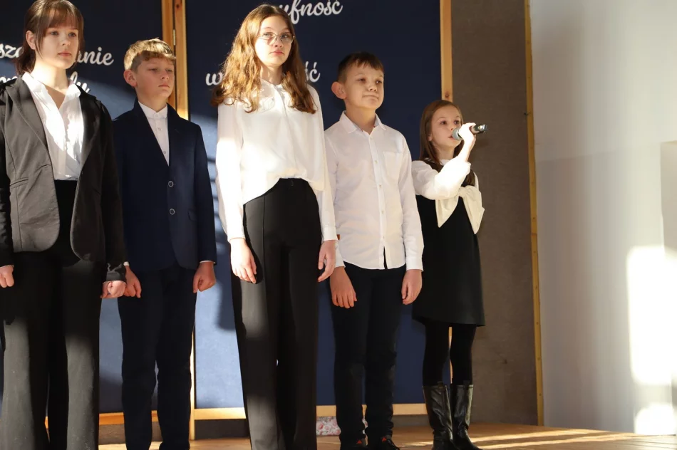 60. rocznica śmierci patrona i święto szkoły (ZDJĘCIA) - zdjęcie 19
