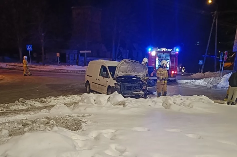 Zderzenie dwóch samochodów – akcja służb - zdjęcie 8