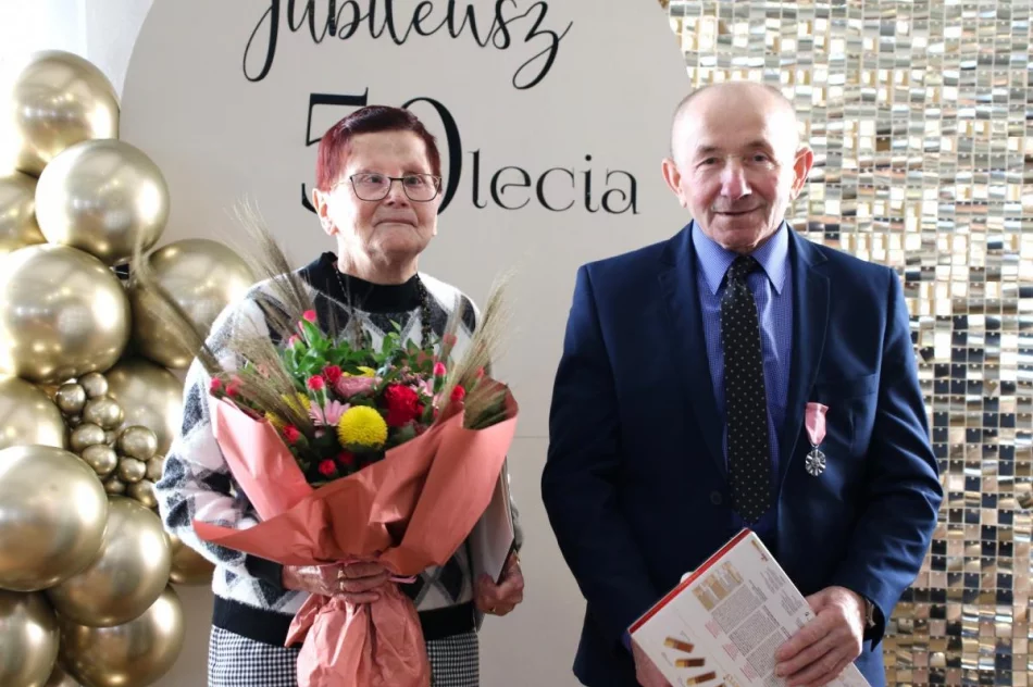 Złote Gody: jubileusz 23 par małżeńskich (ZDJĘCIA) - zdjęcie 13