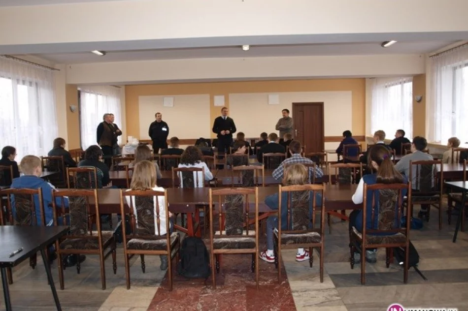 Popularyzują przepisy przeciwpożarowe - zdjęcie 2