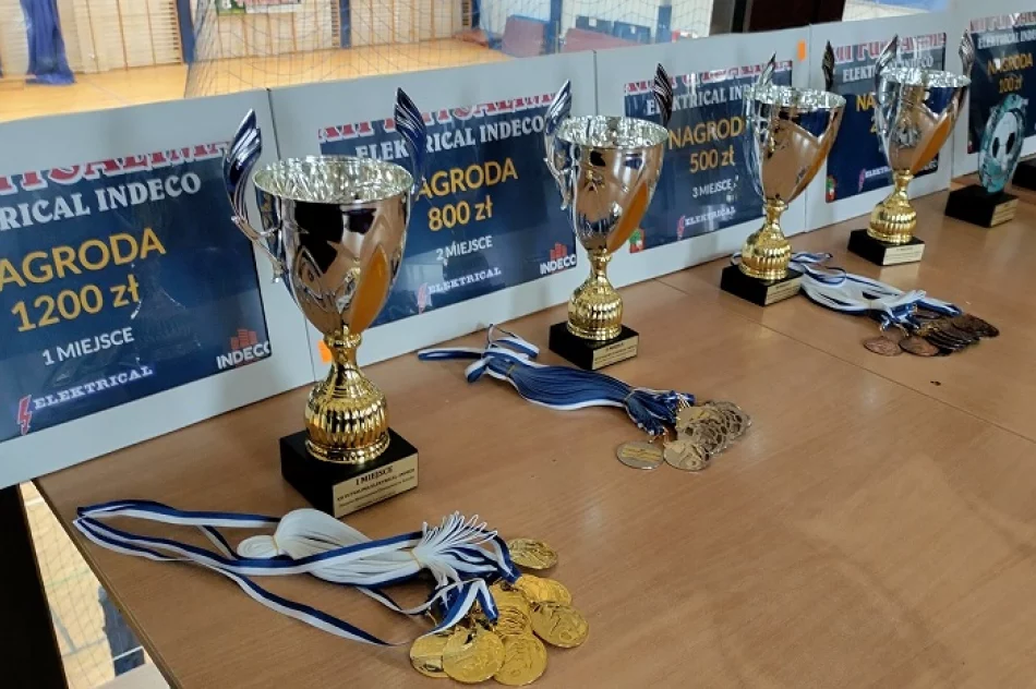 XII edycja turnieju „Futsalima Elektrical Indeco”- odbyły się Otwarte Mistrzostwa Limanowej w futsalu - zdjęcie 4