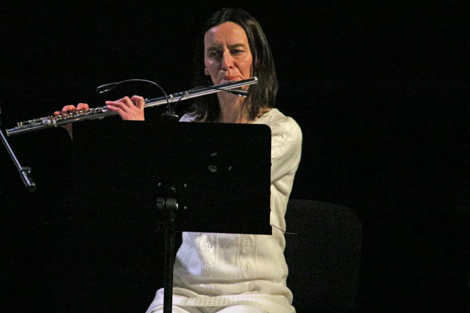 Świąteczny koncert orkiestry kameralnej z Ewą Novel (ZDJĘCIA) - zdjęcie 14