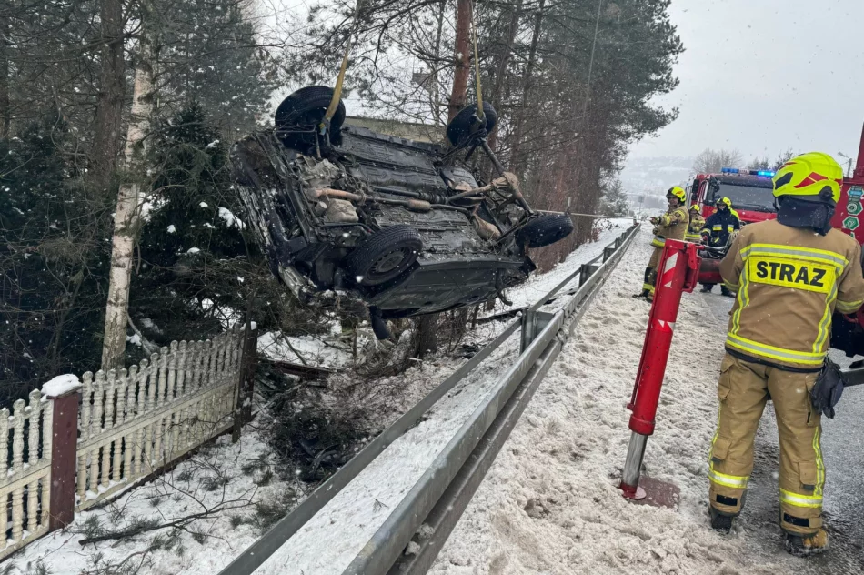 Zaśnięcie kierującej przyczyną dachowania - zdjęcie 7