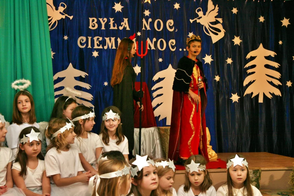 Jasełka w Szkole Podstawowej w Kaninie - zdjęcie 12