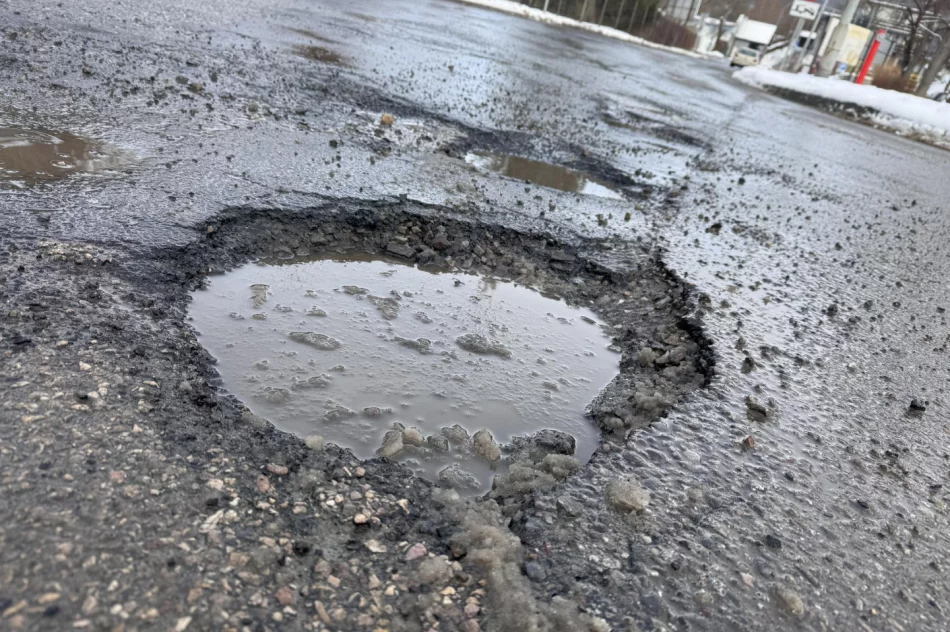 Problemy z dojazdem drogą miejską do szpitala. Dyrektor: “jest mi wstyd” - zdjęcie 2