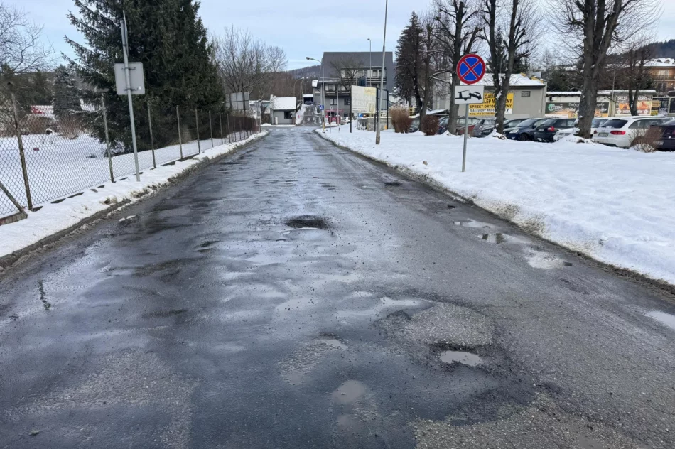Problemy z dojazdem drogą miejską do szpitala. Dyrektor: “jest mi wstyd” - zdjęcie 6