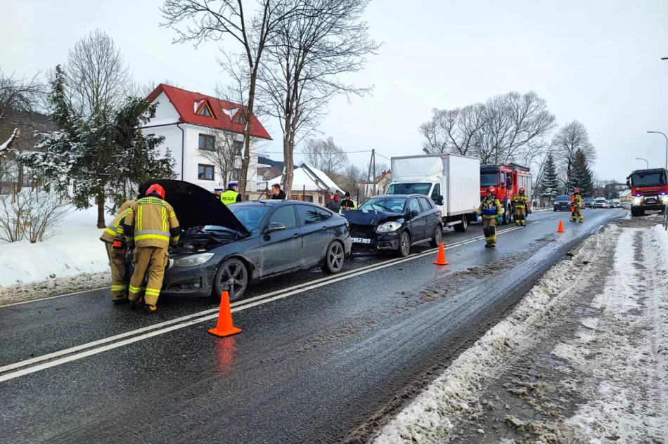 Zderzenie pojazdów na DK 28 - zdjęcie 6
