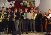 Radosne pomaganie. Koncert charytatywny w szkole (ZDJĘCIA) - zdjęcie główne