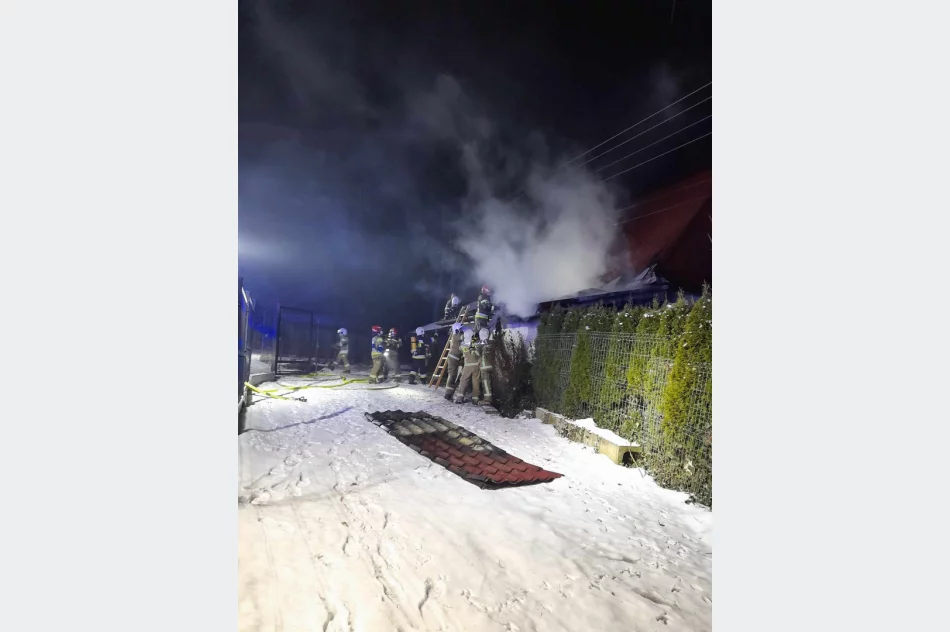 Wybuchł pożar - prawdopodobną przyczyną zwarcie - zdjęcie 3