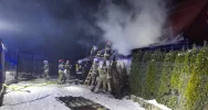 Wybuchł pożar - prawdopodobną przyczyną zwarcie - zdjęcie 3