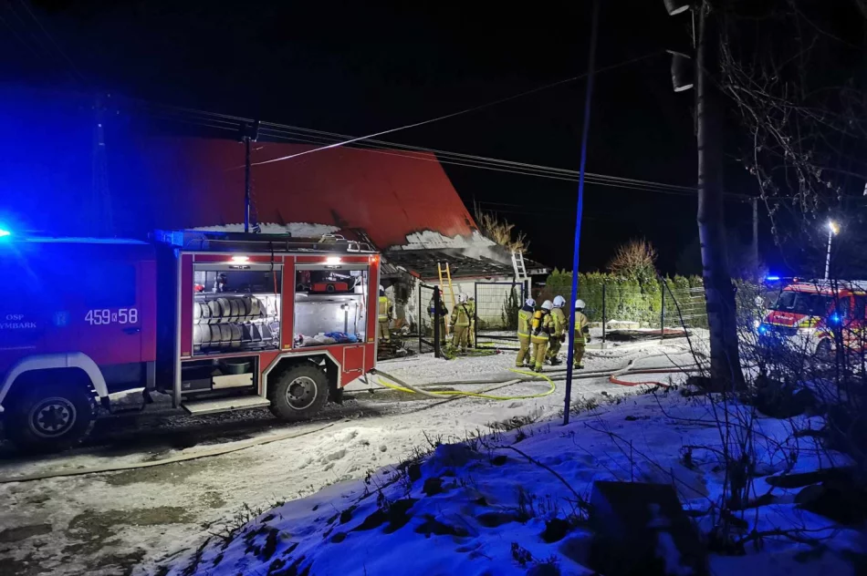 Wybuchł pożar - prawdopodobną przyczyną zwarcie - zdjęcie 8