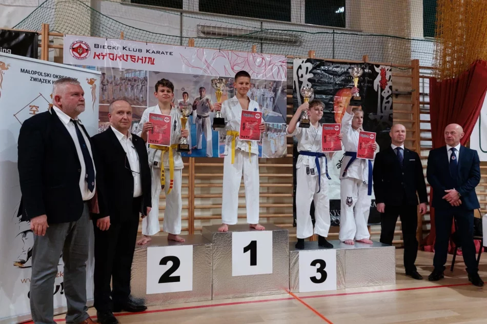 Pierwsze sukcesy karateków ARS Limanowa w 2024 roku - zdjęcie 6