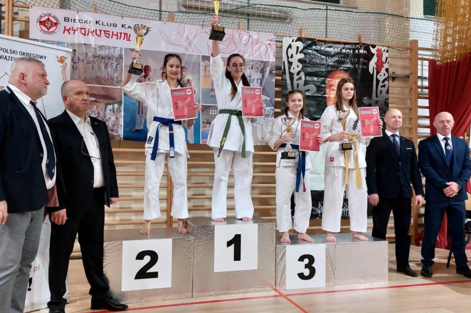 Pierwsze sukcesy karateków ARS Limanowa w 2024 roku - zdjęcie 13