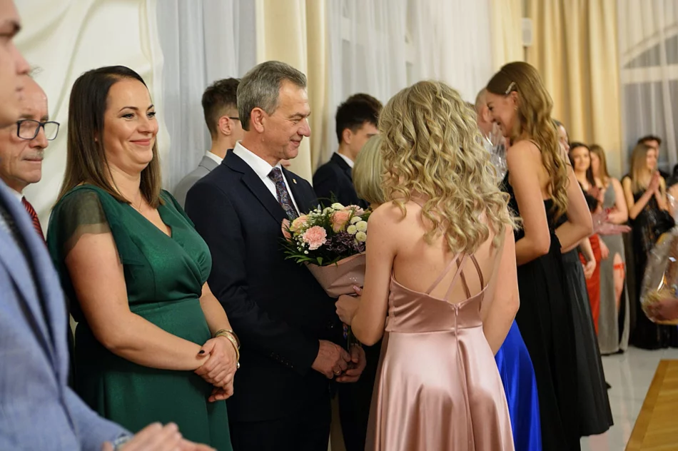 Studniówka "Ekonoma" - rozpoczęcie odliczania do matury (ZDJĘCIA) - zdjęcie 2