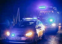 Niepełnoletni bez uprawnień - wypadł z drogi i uderzył w ogrodzenie - zdjęcie główne