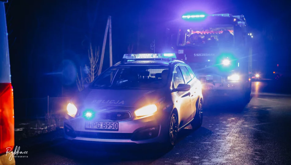Jedna osoba w szpitalu po czołowym zderzeniu aut - zdjęcie 1