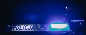 Nocne zdarzenie na DK 28. Citroen uderzył w bariery - zdjęcie główne