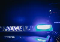 Rozbity radiowóz i policjanci na L4 - zdjęcie główne