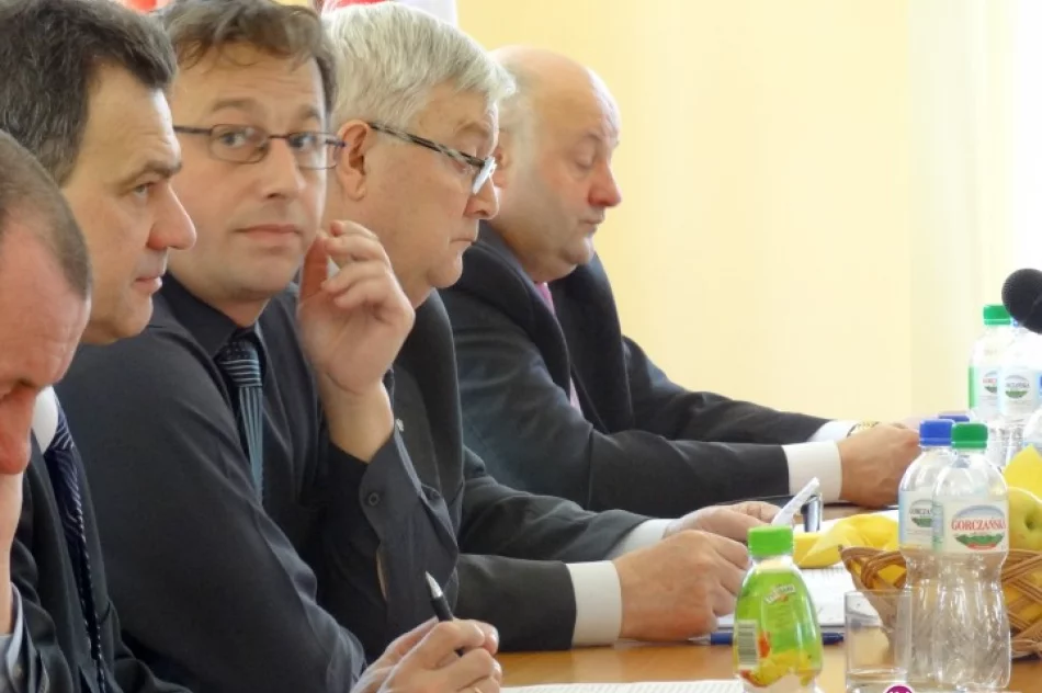 Długa dyskusja o szpitalu, ale i bezrobociu - zdjęcie 2