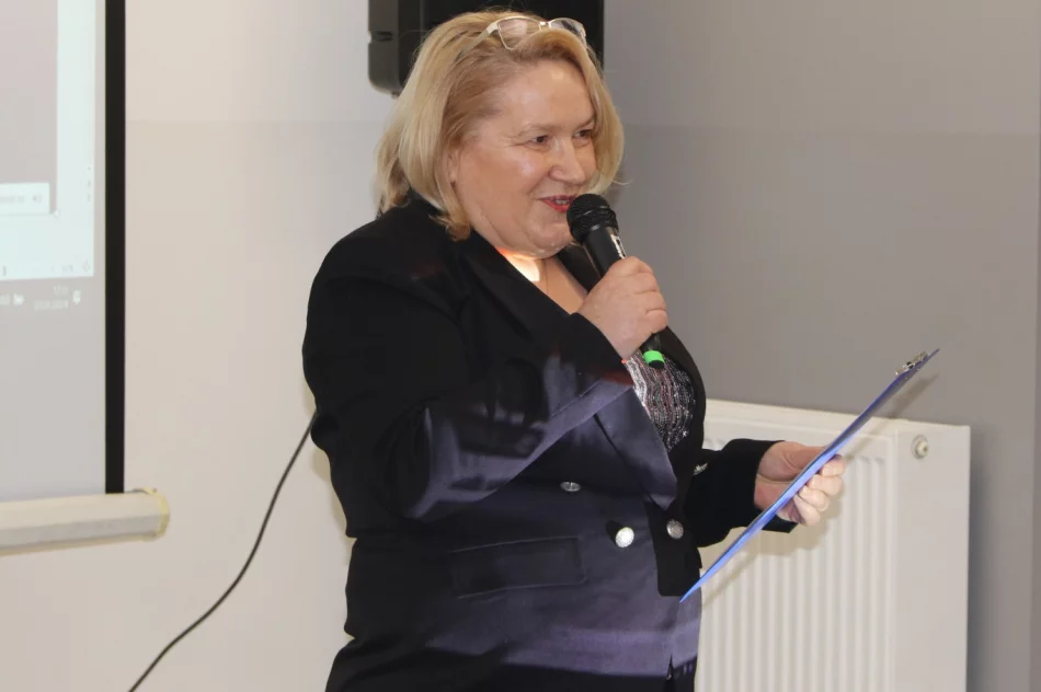 Świetlica otwarta po przebudowie - zdjęcie 4