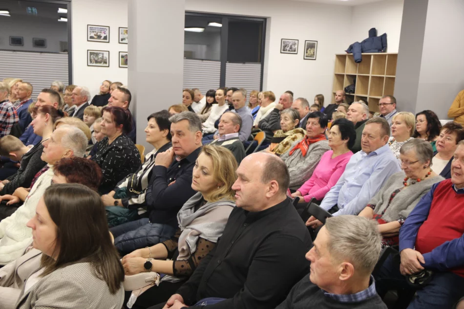 Świetlica otwarta po przebudowie - zdjęcie 10