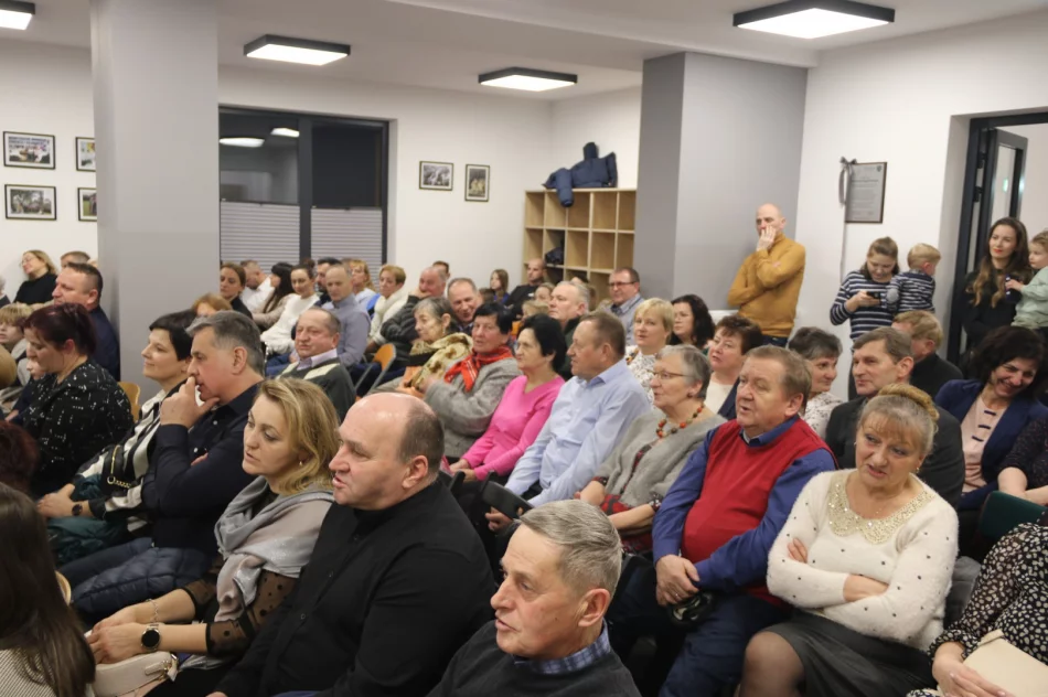 Świetlica otwarta po przebudowie - zdjęcie 18