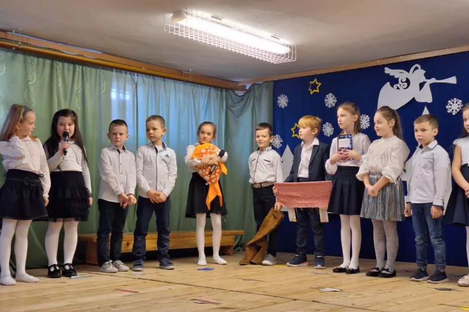 Dzień Babci i Dziadka -Szkole Podstawowej nr 2 w Siekierczynie - zdjęcie 15