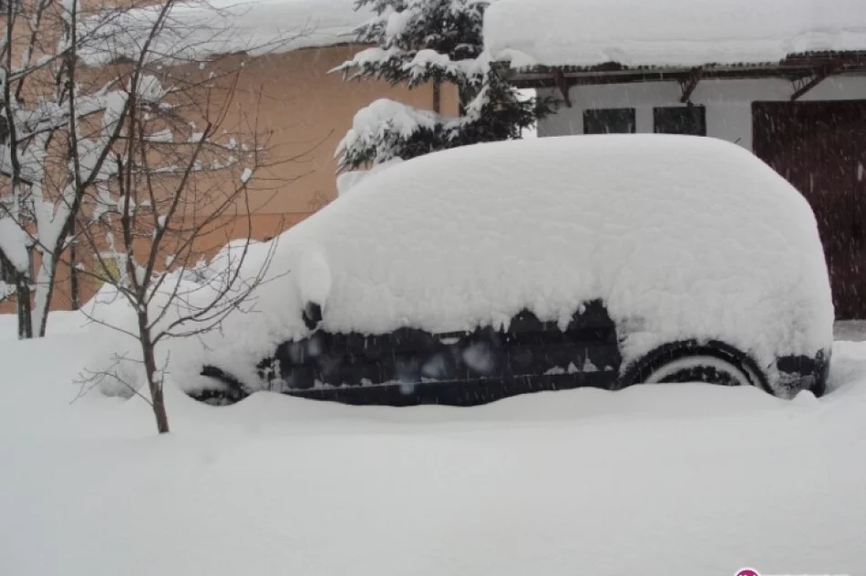 Trudne warunki drogowe - pługi w rowach - zdjęcie 2