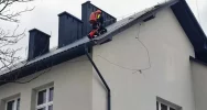 Wiatr uszkodził dach szkoły - zdjęcie 2