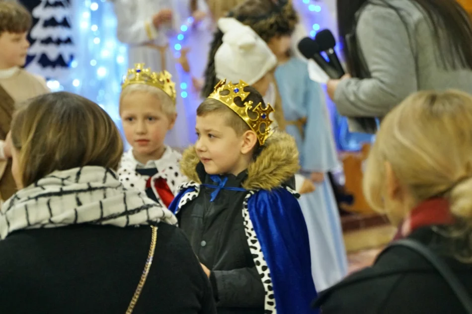Jasełka w wykonaniu dzieci z Miejskiego Przedszkola nr 2 w Limanowej - zdjęcie 5