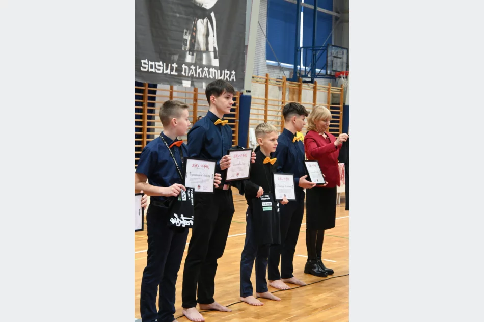 195 zawodników wzięło udział w 6 Limanowskiej Lidze Karate Kyokushin - zdjęcie 13
