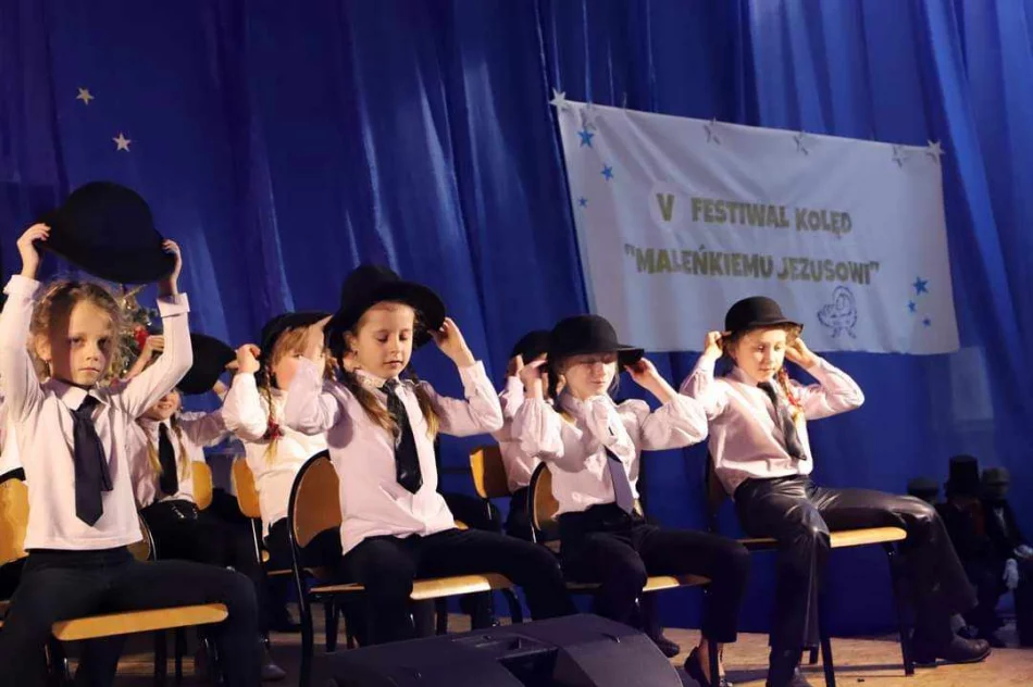 Dzień Babci i Dziadka - Szkoła Podstawowa w Pasierbcu - zdjęcie 6