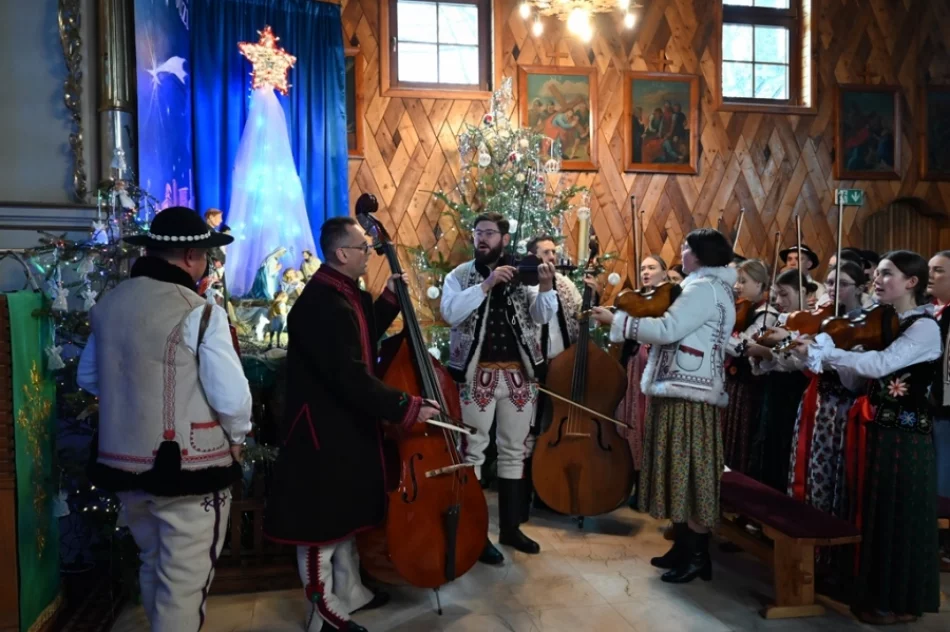 Żywa zagórzańska kultura na styczniowej Eucharystii (ZDJĘCIA) - zdjęcie 6