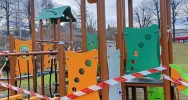 Nowe elementy placu zabaw przy przedszkolu - zdjęcie 4