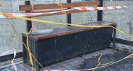 Dostęp do wiaty przystankowej uniemożliwia teraz... siatka - zdjęcie 3