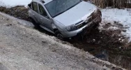 Jechał za szybko - samochód dachował - zdjęcie 2