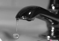 Problem z wodą: zamarzają dopływy - zdjęcie główne