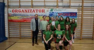 Siatkarki z „Ekonoma” najlepsze w powiecie - zdjęcie 3