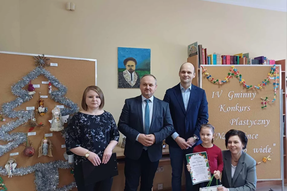 Podsumowanie IV Gminnego Konkursu Plastycznego „Na choince ozdób wiele” - zdjęcie 6