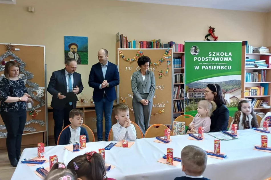 Podsumowanie IV Gminnego Konkursu Plastycznego „Na choince ozdób wiele” - zdjęcie 8