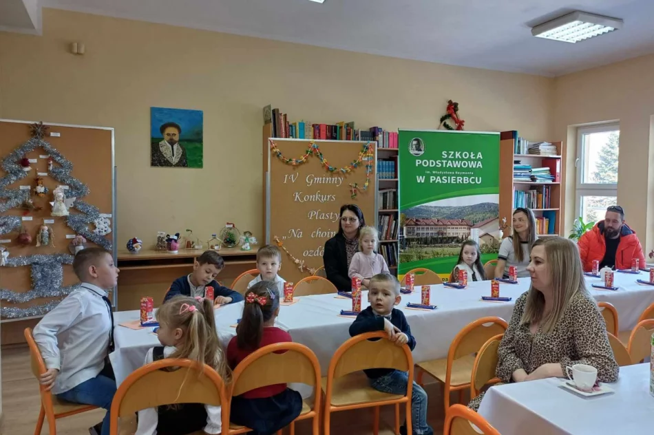Podsumowanie IV Gminnego Konkursu Plastycznego „Na choince ozdób wiele” - zdjęcie 15