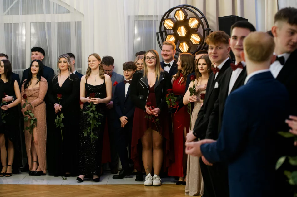 Studniówka ZSTiO w Limanowej - 2024 - zdjęcie 5