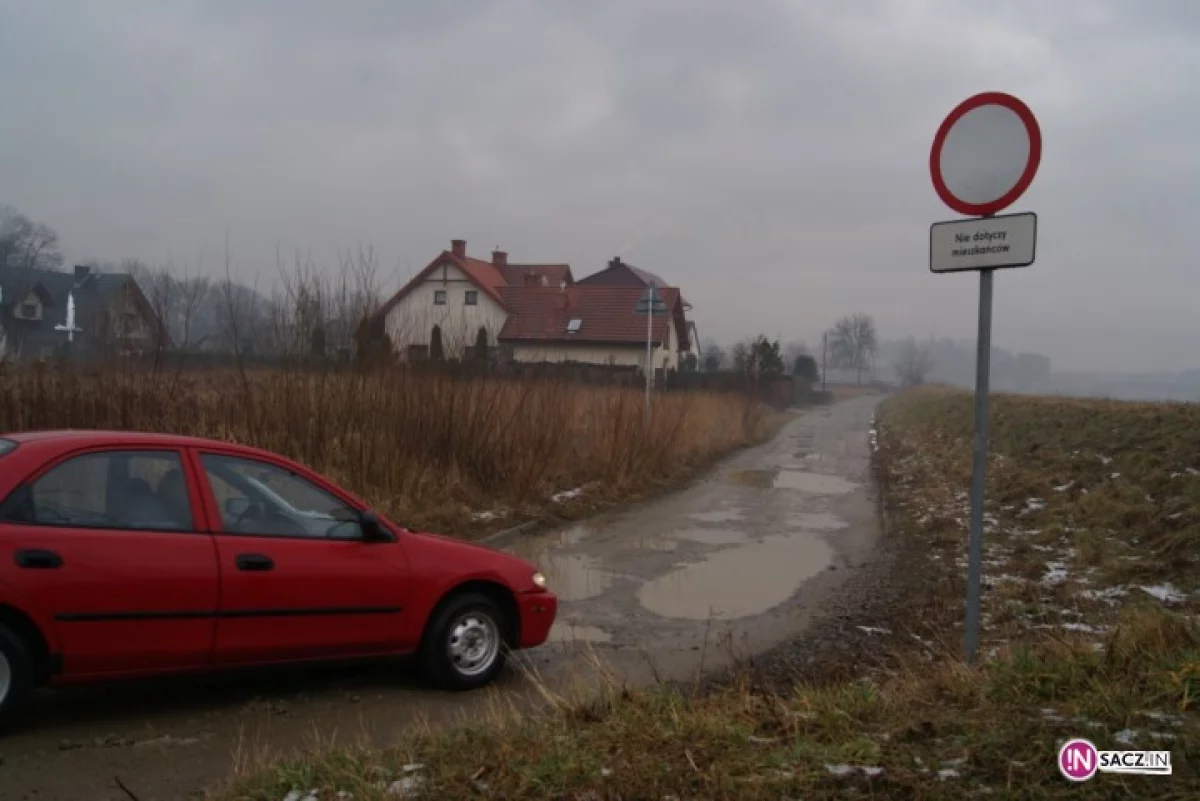 Rybacką na skróty po dziurach