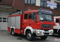 Nocny pożar budynku - 2 dzieci trafiło do szpitala - zdjęcie główne