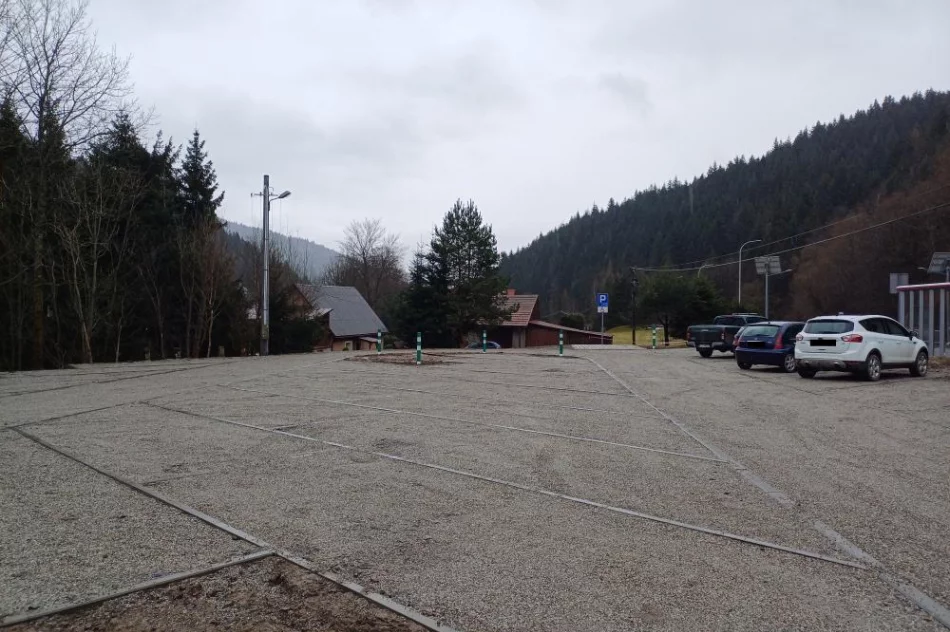 Nowy parking leśny “Berkówka” przy szlaku na Mogielicę - zdjęcie 2