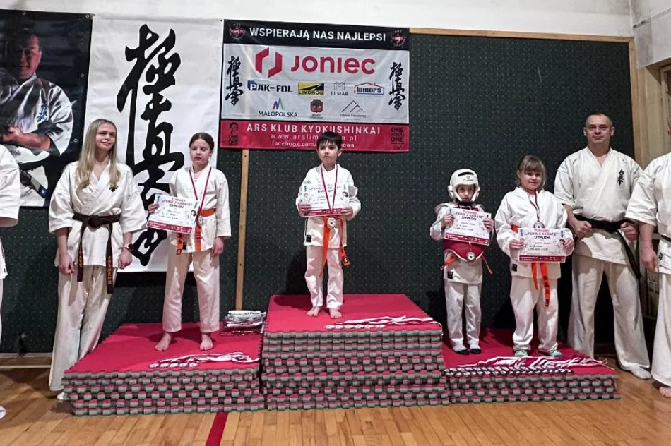 „Ferie z karate” w ARS Limanowa -JONIEC TEAM - zdjęcie 5