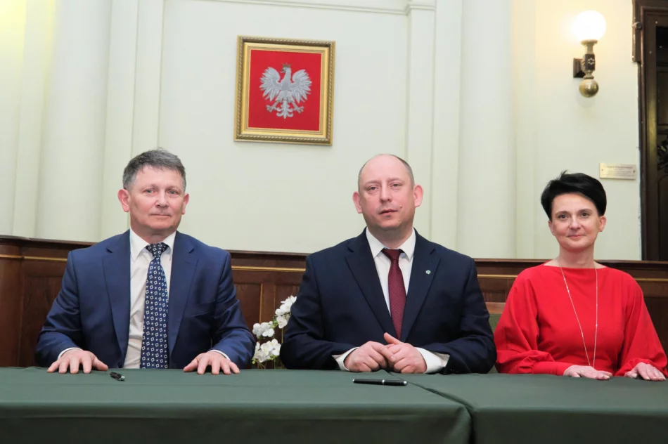 16 mln zł dla samorządów na inwestycje drogowe - zdjęcie 17