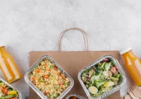 Jaka dieta pudełkowa w Krakowie będzie odpowiednia dla kobiet w okresie menopauzy? - zdjęcie główne