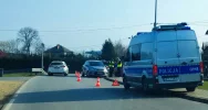Zderzenie aut, jedna osoba trafiła do szpitala - zdjęcie 2